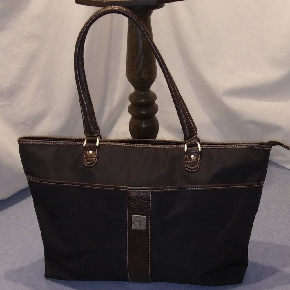 Nine West Travel Tote - Picture 1 of 6